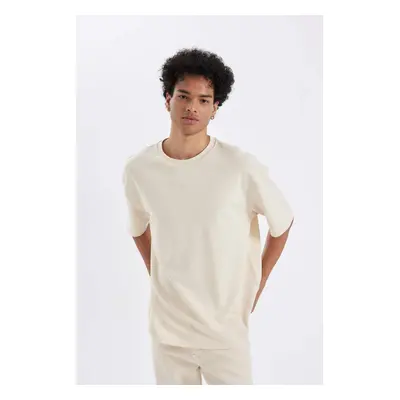 DEFACTO Oversize Wide Fit Crew Neck Short Sleeve Basic Plain Heavy Fabric T-Shirt