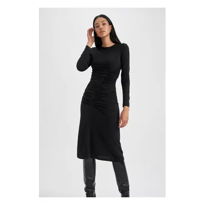 DEFACTO Bodycon Round Neck Midi Long Sleeve Dress