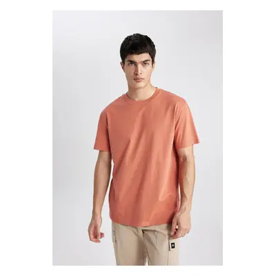 DEFACTO New Regular Fit Crew Neck Short Sleeve 100% Cotton Basic T-Shirt