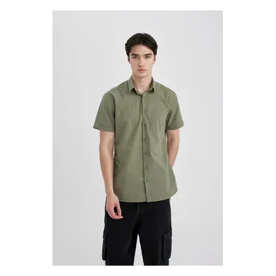 DEFACTO Slim Fit Short Sleeve Shirt