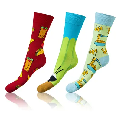 Sada tří párů unisex vzorovaných ponožek v červené, zelené a tyrkysové barvě Bellinda CRAZY SOCK