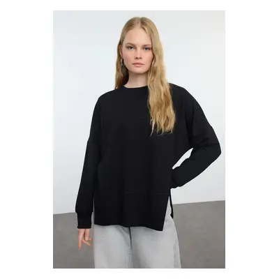 Trendyol Black Oversize/Wide Cut Slit Crew Neck Soft Touch Knitted Sweatshirt