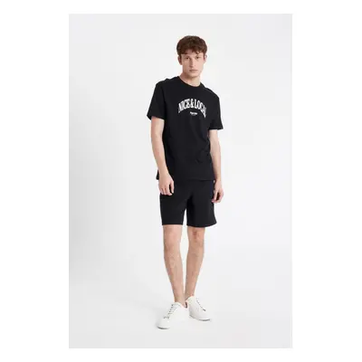 DEFACTO Regular Fit Thessaloniki Fabric Pocket Bermuda Shorts