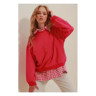 Trend Alaçatı Stili Women's Fuchsia Crew Neck Oversize Basic Sweatshirt