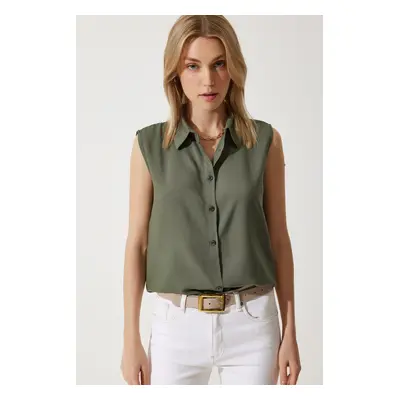 Happiness İstanbul Women's Khaki Sleeveless Viscose Shirt