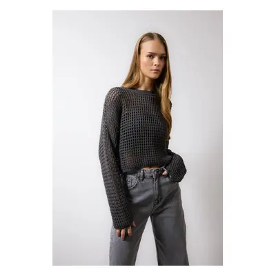 DEFACTO Regular Fit Crew Neck Crochet Sweater