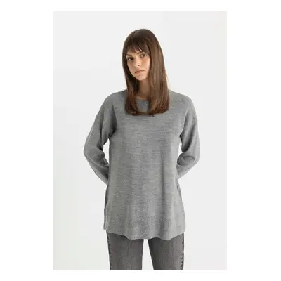 DEFACTO Regular Fit Crew Neck Slit Basic Plain Knitwear Sweater Tunic