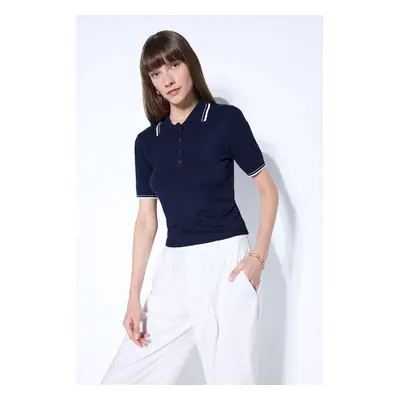 DEFACTO Regular Fit Polo Collar Buttoned Basic Plain Short Sleeve Knitwear Sweater