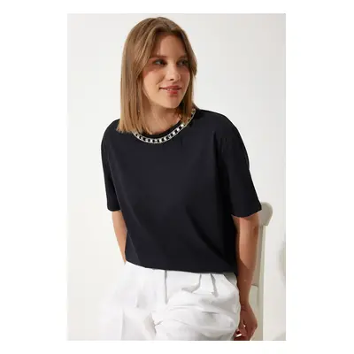 Happiness İstanbul Women's Black Collar Chain Necklace 100% Cotton Knitted T-Shirt