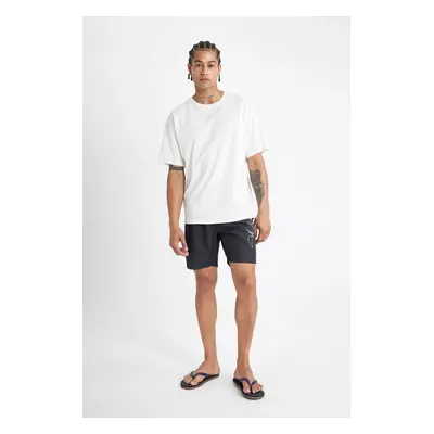 DEFACTO Regular Fit Mesh Lined Short Swim Shorts