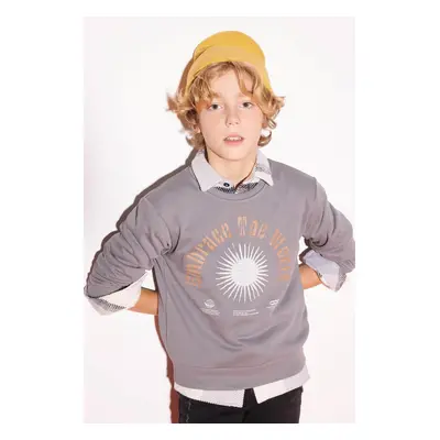 DEFACTO Boy's Crew Neck Printed Sweatshirt