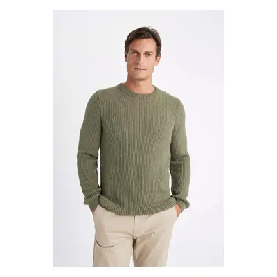 DEFACTO Standard Fit Regular Cut Crew Neck Textured Knitwear Sweater