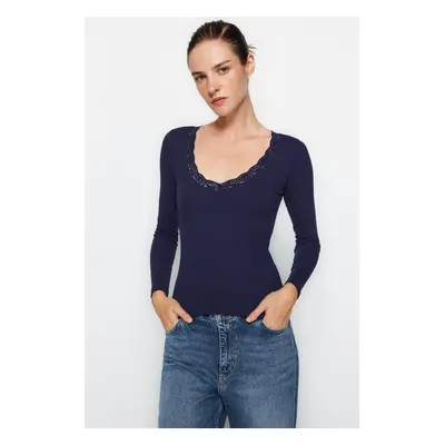 Trendyol Navy Blue V-Neck Lace Detail Ribbed Fitted/Situated Cotton Stretch Knit Blouse