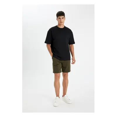 DEFACTO Regular Fit Basic Bermuda Shorts