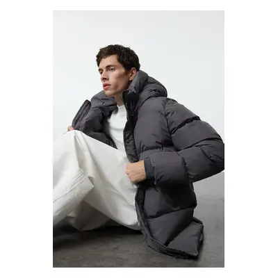 Trendyol Anthracite Regular Fit Hooded Puffer Winter Coat with Zipper Pocket