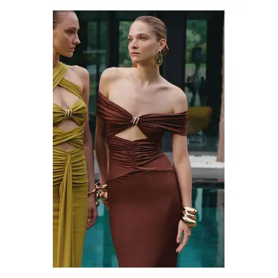 Trendyol X Zeynep Tosun Dark Brown Knitted Snake Accessory Evening Dress & Graduation Dress