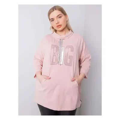 Tmavě růžová halenka plus size s nášivkami