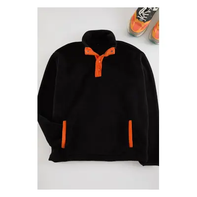 Trendyol Black Oversize/Wide Cut Stand Collar Anti-Pilling Warm/Fleece Sweatshirt