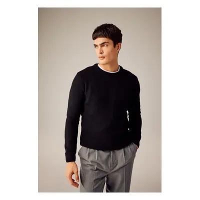 DEFACTO Black Standard Fit Regular Cut Crew Neck Knitwear Sweater