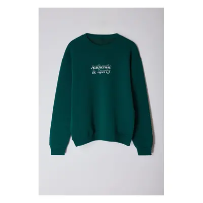 Trendyol Emerald Green Oversize/Wide Cut Authentic&Sporty Embroidered Fleece Sweatshirt