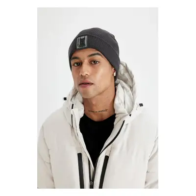 DEFACTO Men's Silicone Labeled Beanie