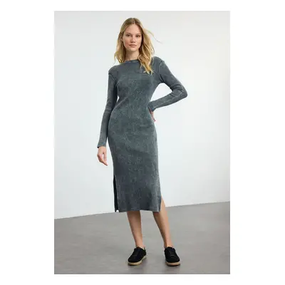 Trendyol Anthracite Plain Washed/Faded Effect Zero Sleeve High Collar Flexible Maxi Knitted Dres