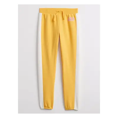 GAP Dětské tepláky Logo joggers - Holky