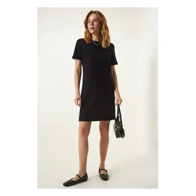 Happiness İstanbul Women's Black Crew Neck Daily Combed Cotton Dress