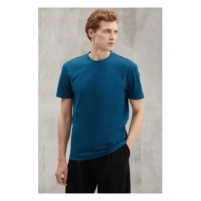 GRIMELANGE Chad Men's Slim Fit Ultra Flexible Oil Green T-shirt