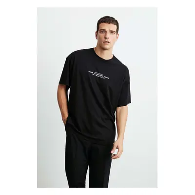 GRIMELANGE Frank Pánské oversize fit 100% bavlna tlustá texturovaná černá t-shirt s potiskem