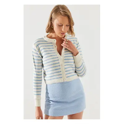 Bianco Lucci Striped Sweater