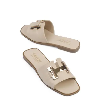 Capone Outfitters H Buckle Women's Slippers