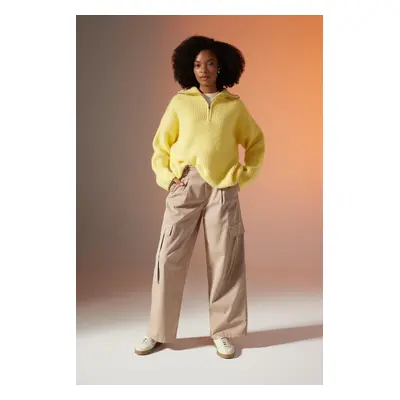 DEFACTO Wide Leg Cargo Pocket High Waist Standard Size Gabardine Trousers