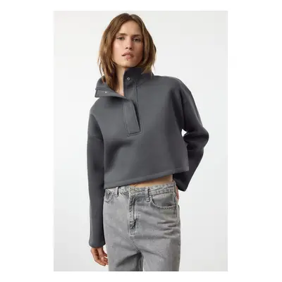 Trendyol Anthracite Comfort Fit Crop High Neck Snap Fast Fleece Knitted Sweatshirt