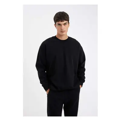 DEFACTO Black Oversize Wide Pattern Crew Neck Thick Fabric Basic Plain Sweatshirt