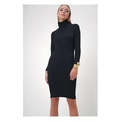 Trend Alaçatı Stili Women's Black Camisole Turtleneck Dress