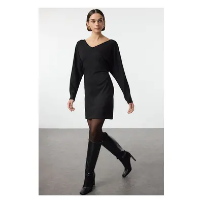 Trendyol Black Bodycone/Fits Mini Knit Dress