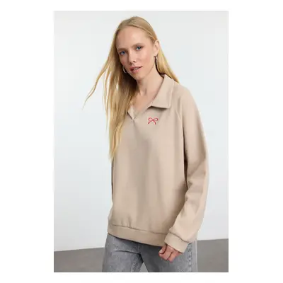 Trendyol Beige Couple Heart Embroidered Oversize/Wide Pattern Thessaloniki Polo Collar Knitted S