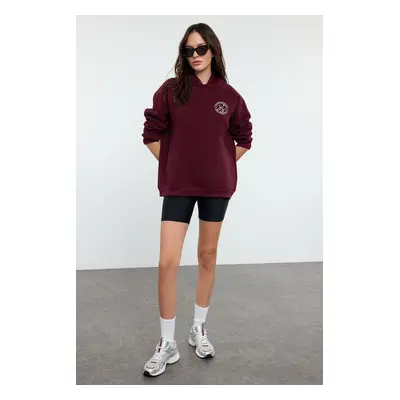 Trendyol Plum Slogan Printed Oversize/Wide Pattern Thick Inside Polar Fleece Knitted Sweatshirt