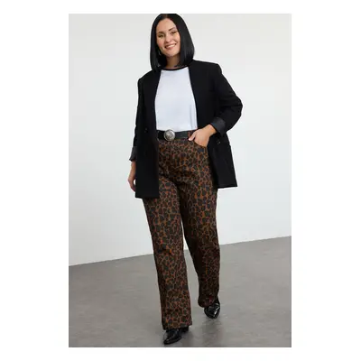 Trendyol Curve Brown High Waist Leopard Patterned Straight Fit Plus Size Jeans