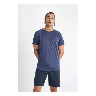 DEFACTO Fit Slim Fit Narrow Cut Crew Neck Printed Sports Short Sleeve T-Shirt