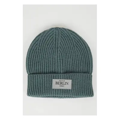 DEFACTO Women's City Themed Woven Labeled Beanie