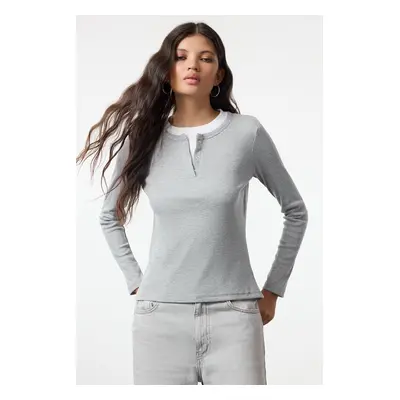 Trendyol Grey Regular/Normal Pattern Snap Fastener Long Sleeve Ribbed Flexible Knit Blouse