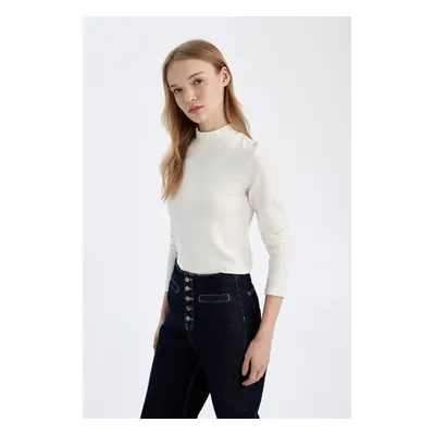 DEFACTO Fitted Half Turtleneck Modal Basic Plain Long Sleeve T-Shirt