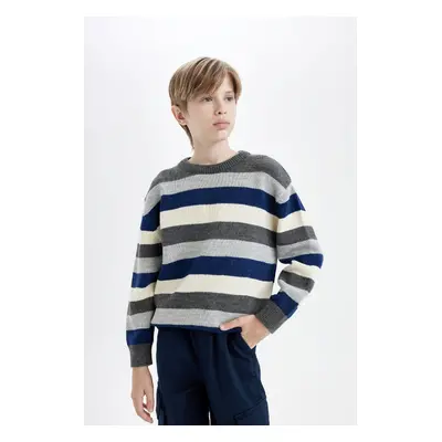 DEFACTO Boy Color Block Crew Neck Knit Sweater