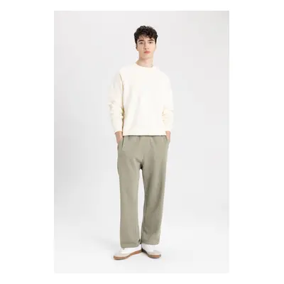 DEFACTO Oversize Fit Wide Mold Pocket Straight Leg Sweatpants