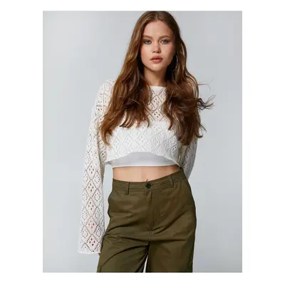 Koton Crop Knitwear T-Shirt Long Sleeve Openwork Crew Neck