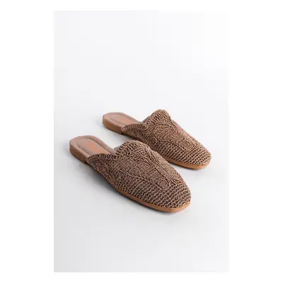 Capone Outfitters Women's Slippers