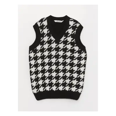 LC Waikiki Lcw Kids Black V-Neck Houndstooth Patterned Girls' Knitwear Sweater