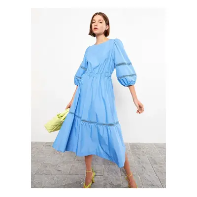 LC Waikiki Women's Crew Neck Embroidered Balloon Sleeve Poplin Dress